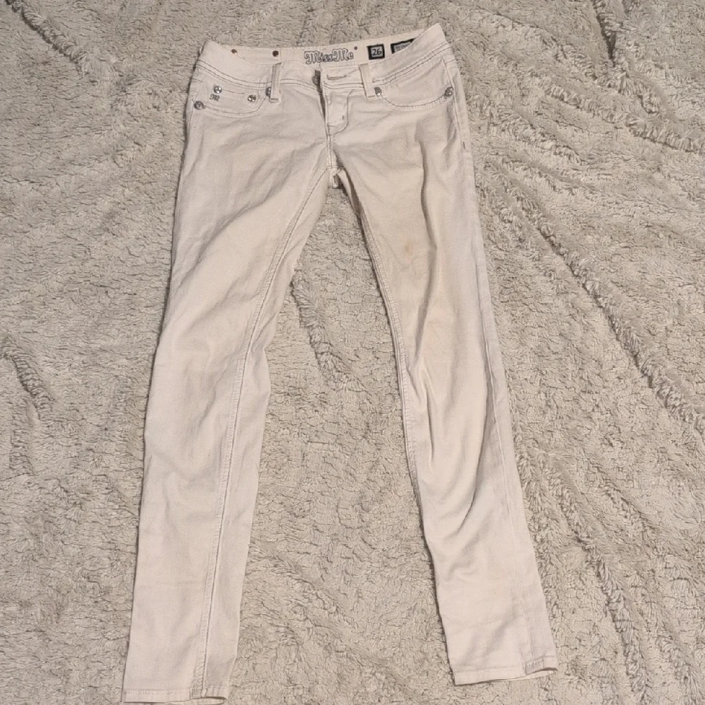 Miss Me Cream Skinny Jeans - Picture 1 of 4